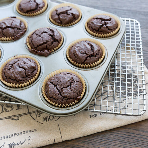chocolate-brownie-muffins-paleo
