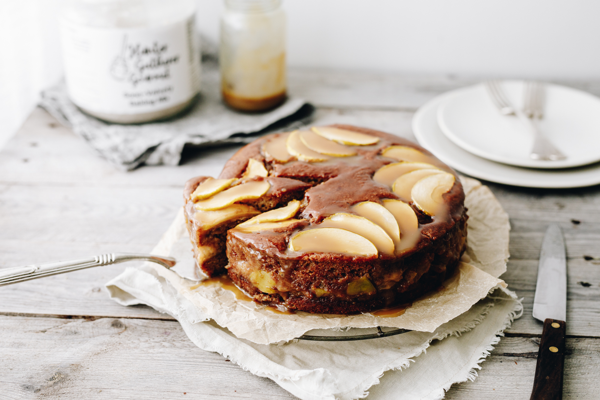 Gluten free paleo caramel apple cake